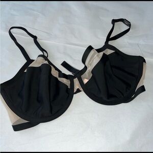 Victoria’s Secret Bra (32DDD)!